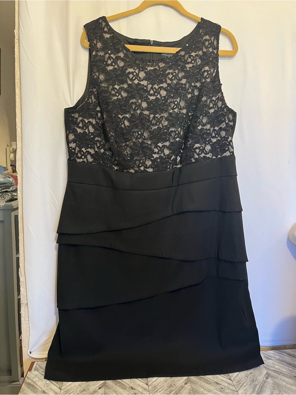 connected apparel Black Lace Tiered Midi Dress